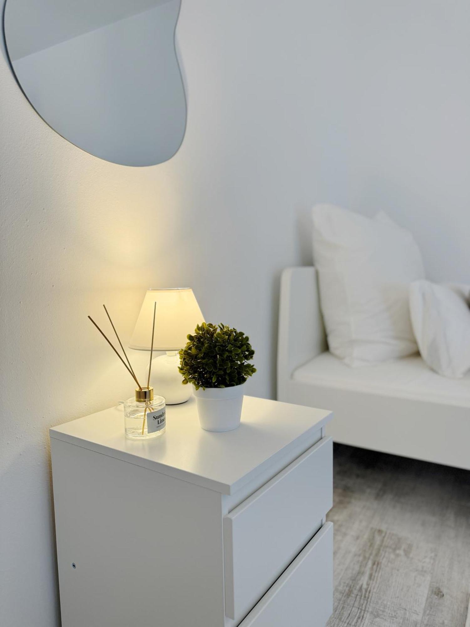 90M2 I Central I Netflix I Wifi I Free Parking I Lia Apartments Hannover Buitenkant foto